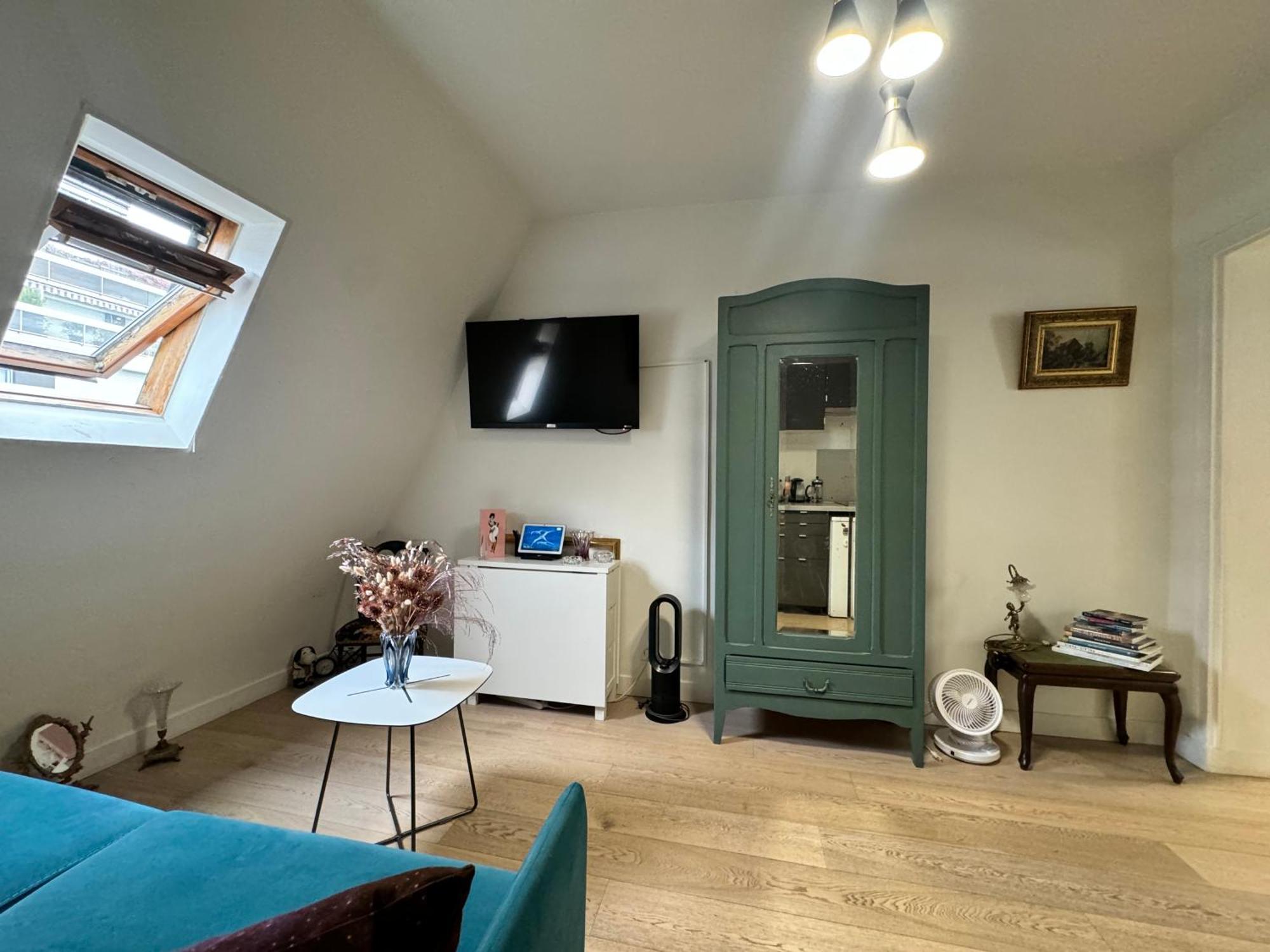 Cosy Studio 5 Minutes Tour Eiffel Paris Exterior photo